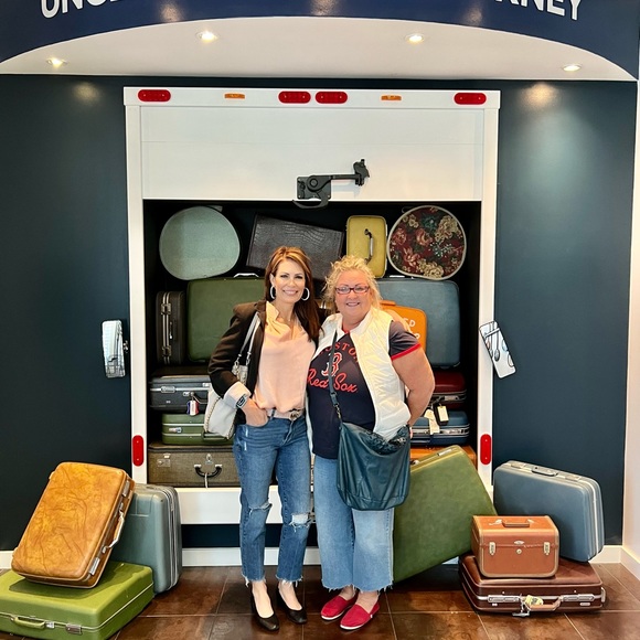 Meet your Posher, Angela - Picture 12 of 13